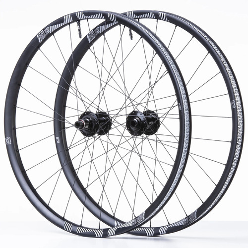 Wheelset LG1 Race Carbon | Enduro | 29in x 30mm | 28 hole | 110x15mm / 148x12mm Boost